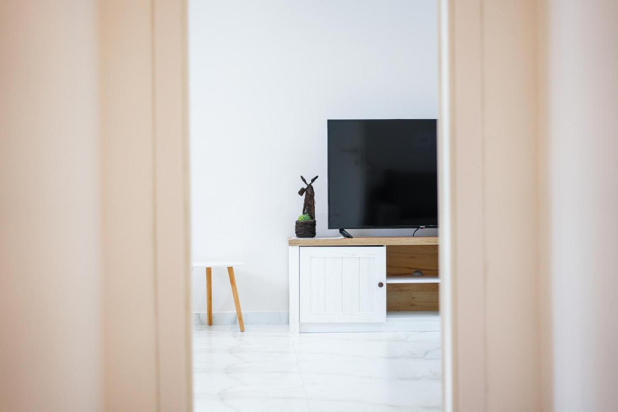 City Center Hideout - Studio Apartment Τίρανα Εξωτερικό φωτογραφία