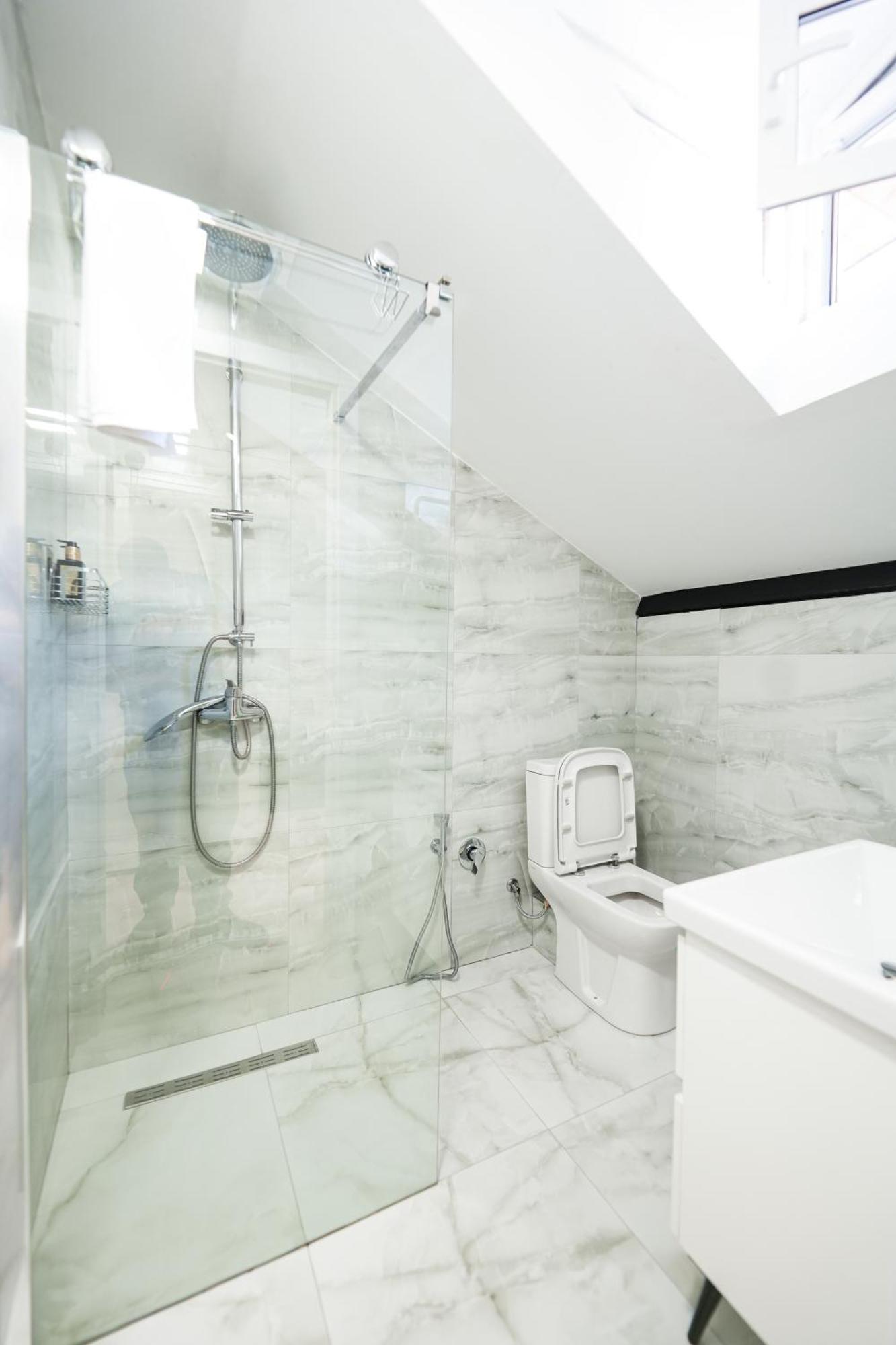 City Center Hideout - Studio Apartment Τίρανα Εξωτερικό φωτογραφία