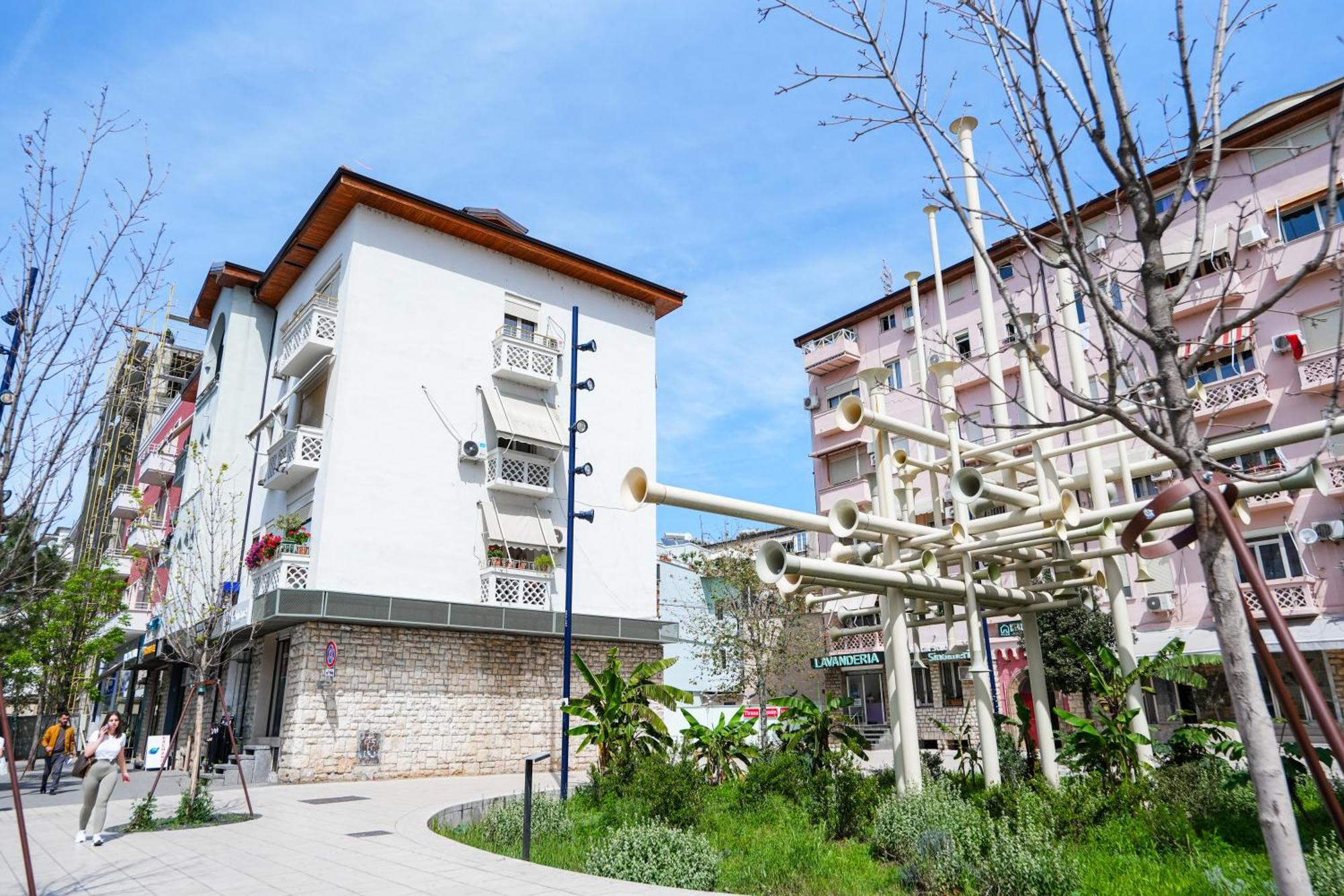 City Center Hideout - Studio Apartment Τίρανα Εξωτερικό φωτογραφία